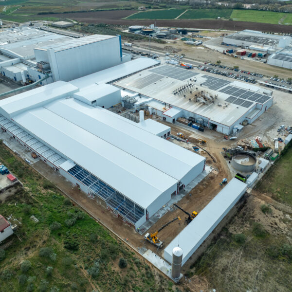 Centro Logistico con seguimiento de obra timelapse y drones